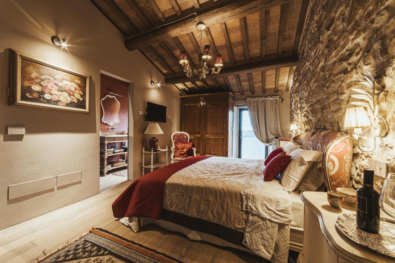 מונטלצ'ינו Agriturismo Poggio Il Castellare מראה חיצוני תמונה