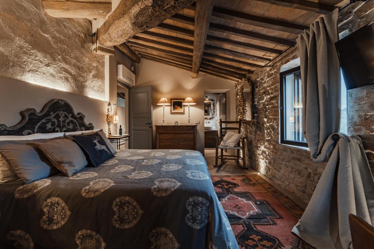 מונטלצ'ינו Agriturismo Poggio Il Castellare מראה חיצוני תמונה