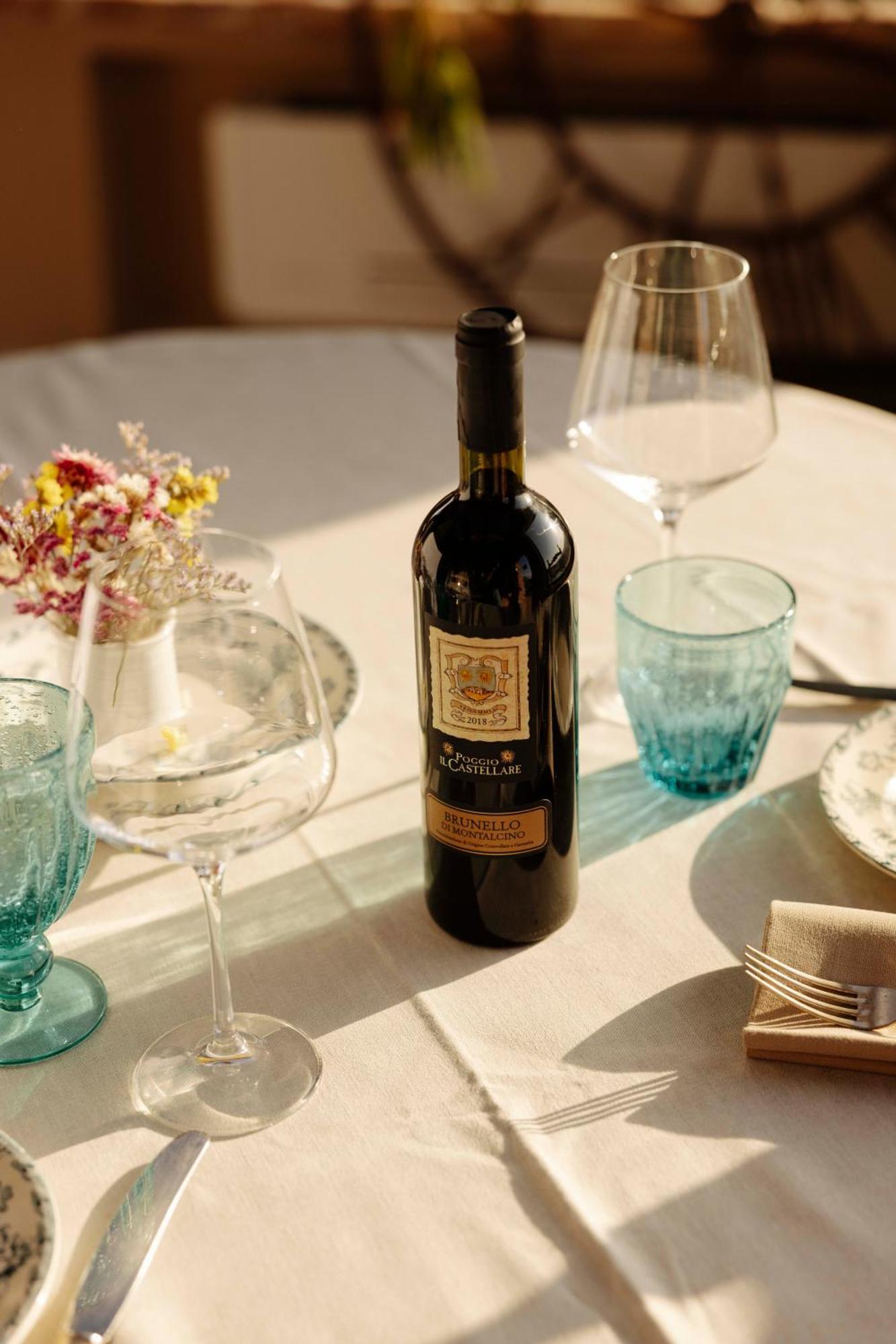 מונטלצ'ינו Agriturismo Poggio Il Castellare מראה חיצוני תמונה