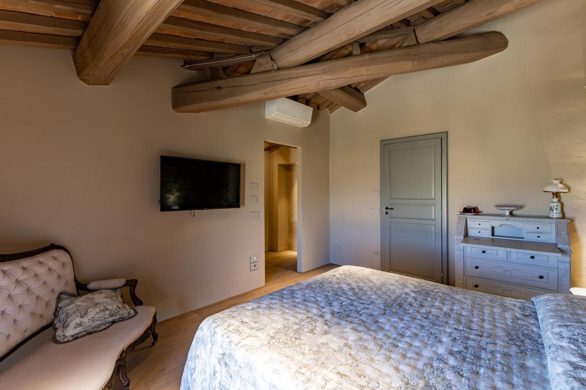 מונטלצ'ינו Agriturismo Poggio Il Castellare מראה חיצוני תמונה